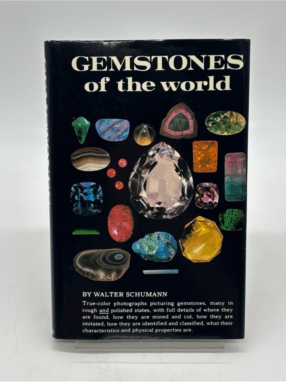 Gemstones of the World by Walter Schumann (1977/1984 Third Print) HC/DJ